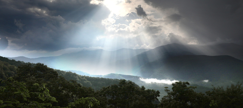 Smokey Mountain Sunrays