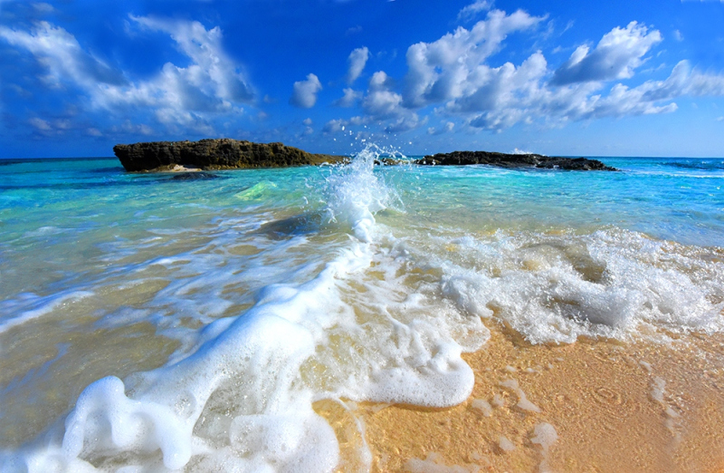 Rip Tide Island - Abacos Islands, Bahamas